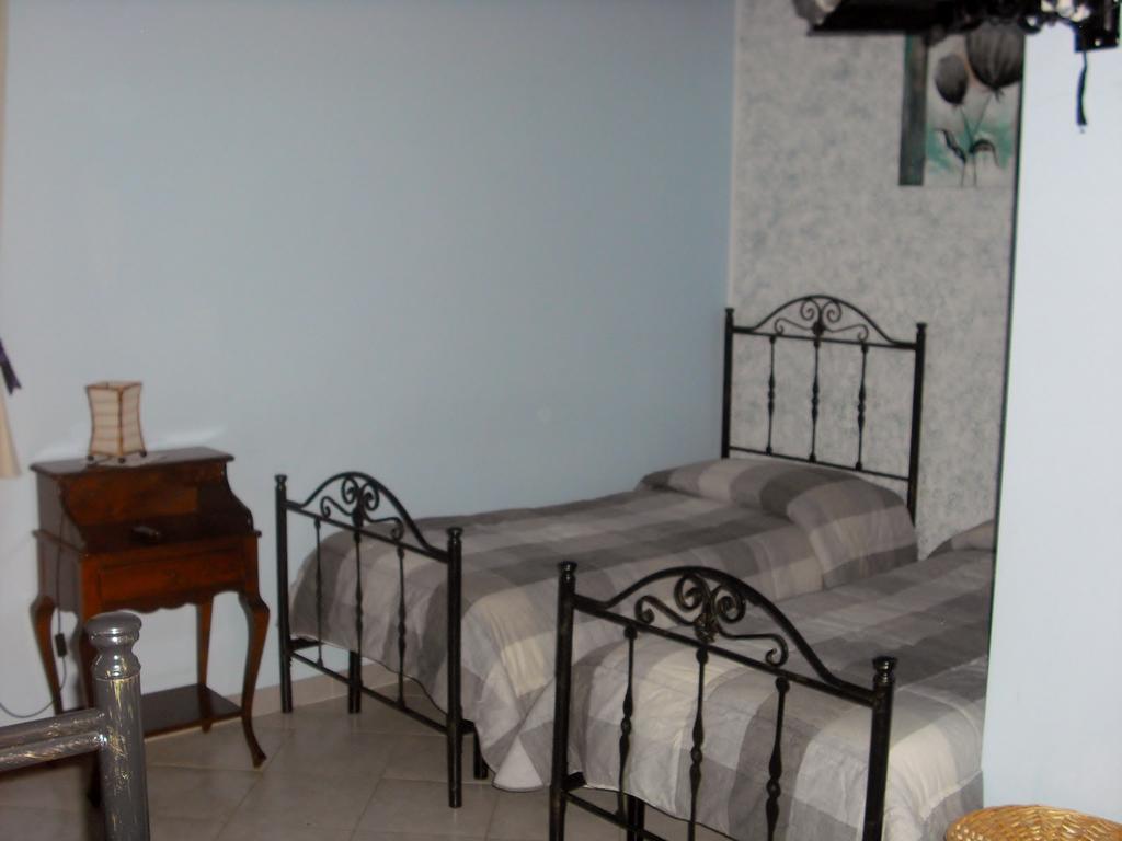 Colledisisto Srl Villa Pomarico Bilik gambar